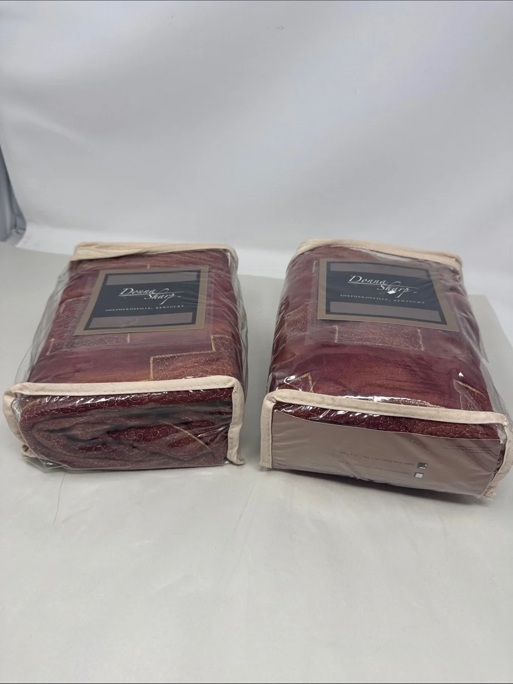 VINTAGE DONNA SHARP KING PILLOW SHAMS RED DESERT LOT / PAIR OF 2 QUILTED